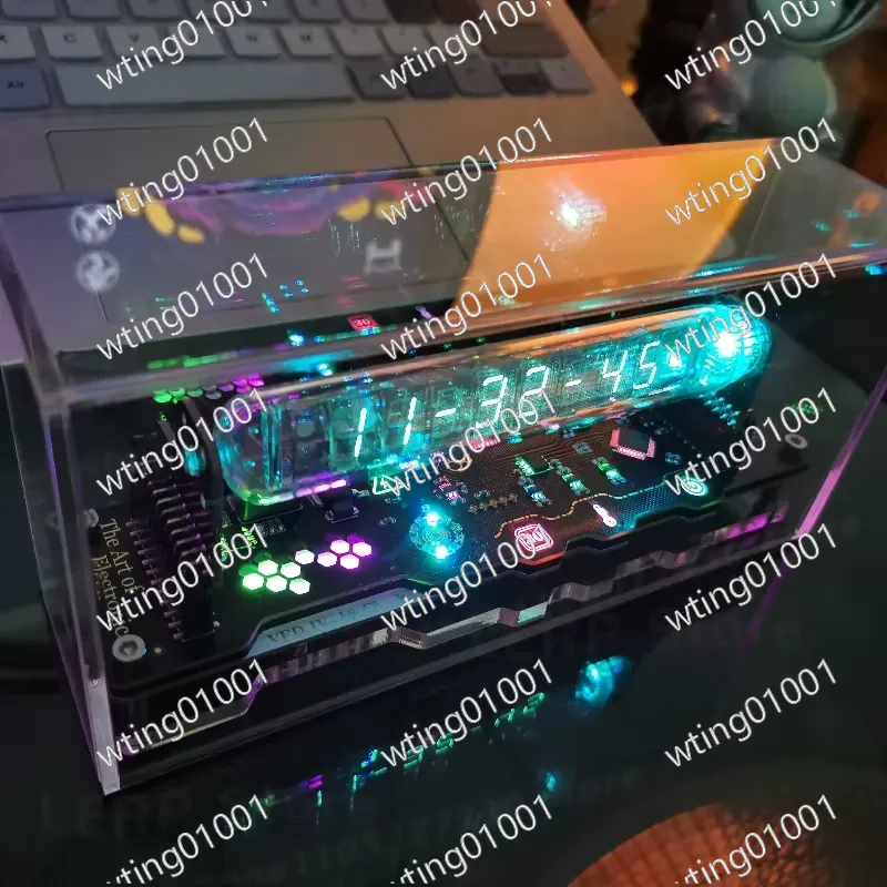 IV18 ニキシー風デジタルディスプレイ時計 レトロスチーム - Tech Office Vibe のレビューと価格